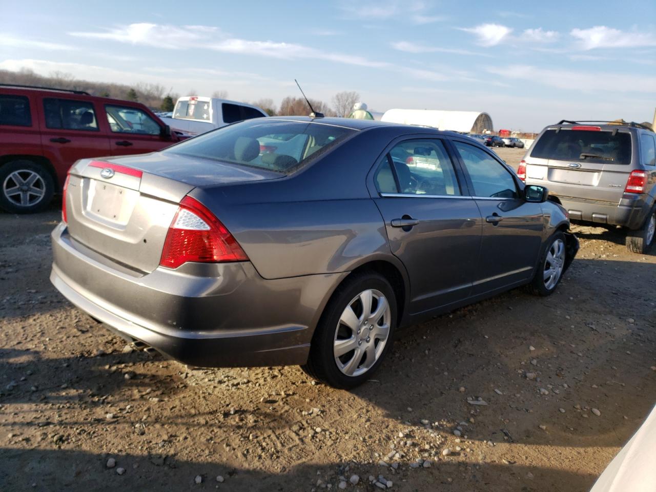 Image 3 of 2011 FORD FUSION SE 2011 with VIN 3FAHP0HA2BR156867