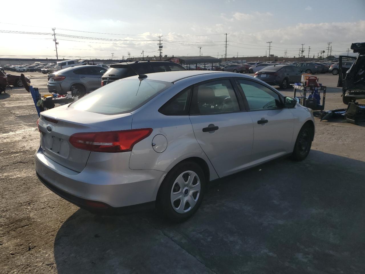 Image 3 of 2015 FORD FOCUS S 2015 with VIN 1FADP3E28FL324559