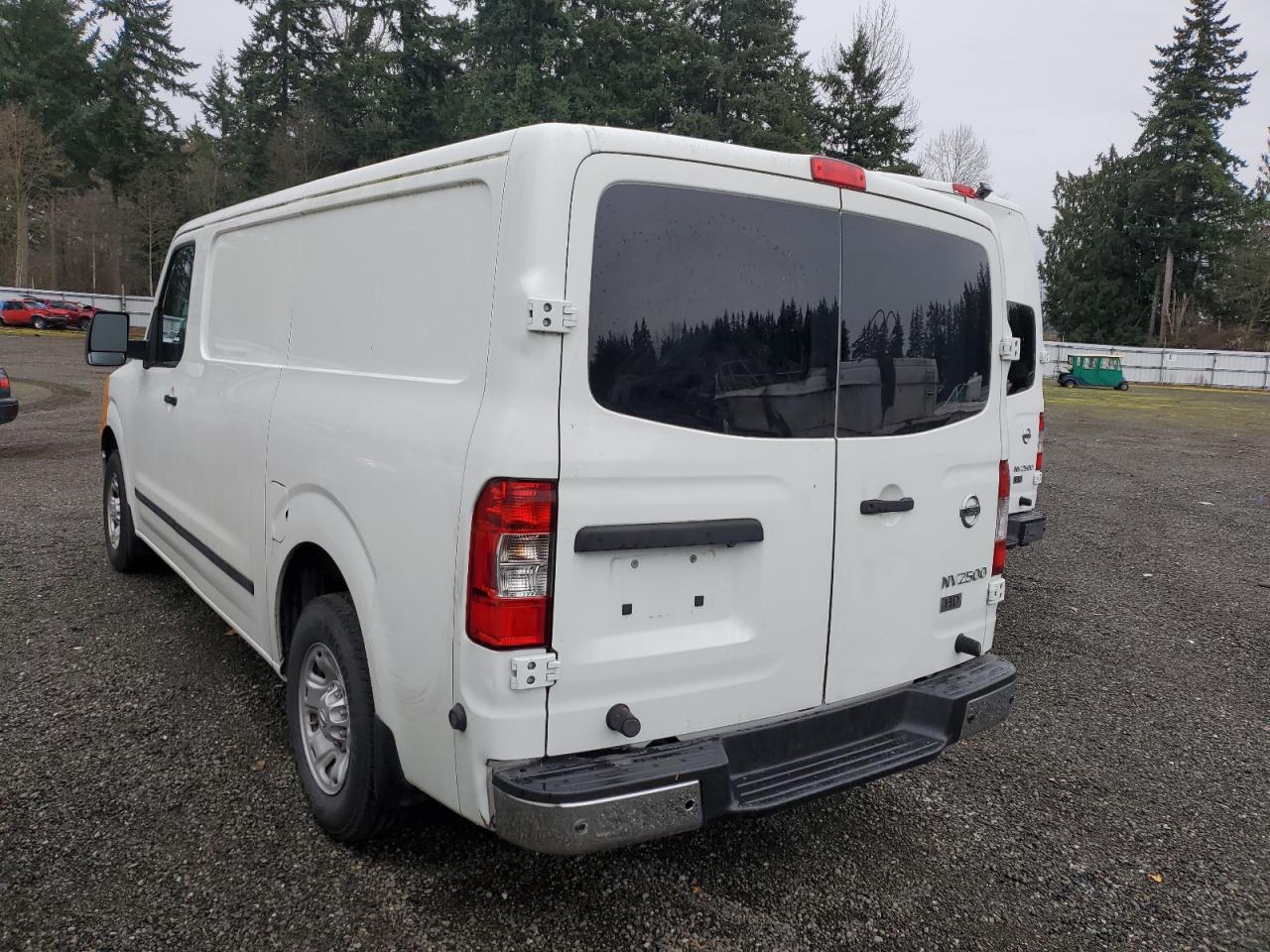 Obraz 2 z 2013 NISSAN NV 1500 2013 z VIN 1N6BF0KY8DN112769