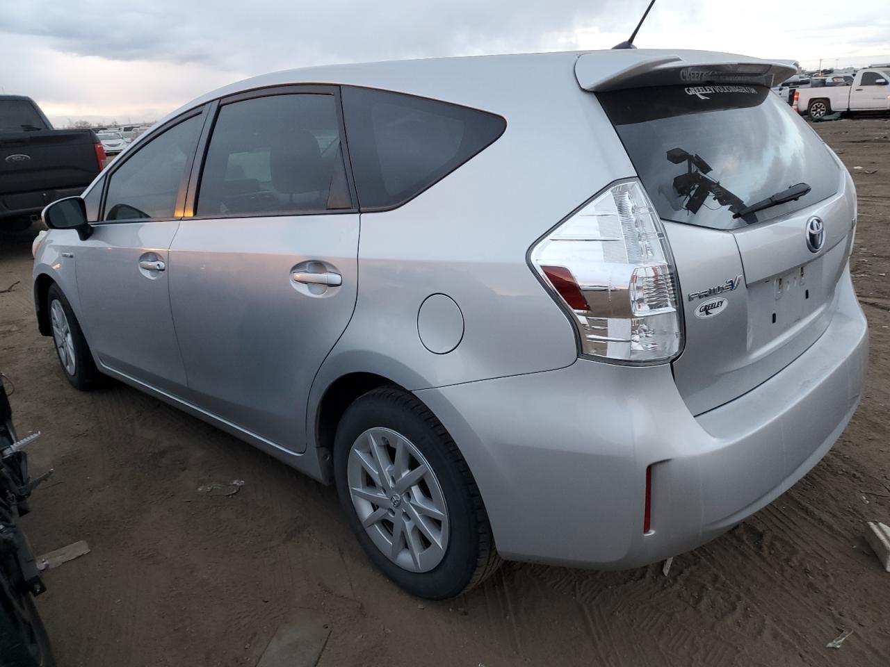 Obraz 2 z 2012 TOYOTA PRIUS V  2012 z VIN JTDZN3EU2C3154623
