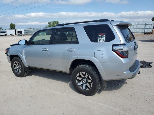 Image 2 of 2020 TOYOTA 4RUNNER SR5/SR5 PREMIUM 2020 with VIN JTEBU5JR7L5755852
