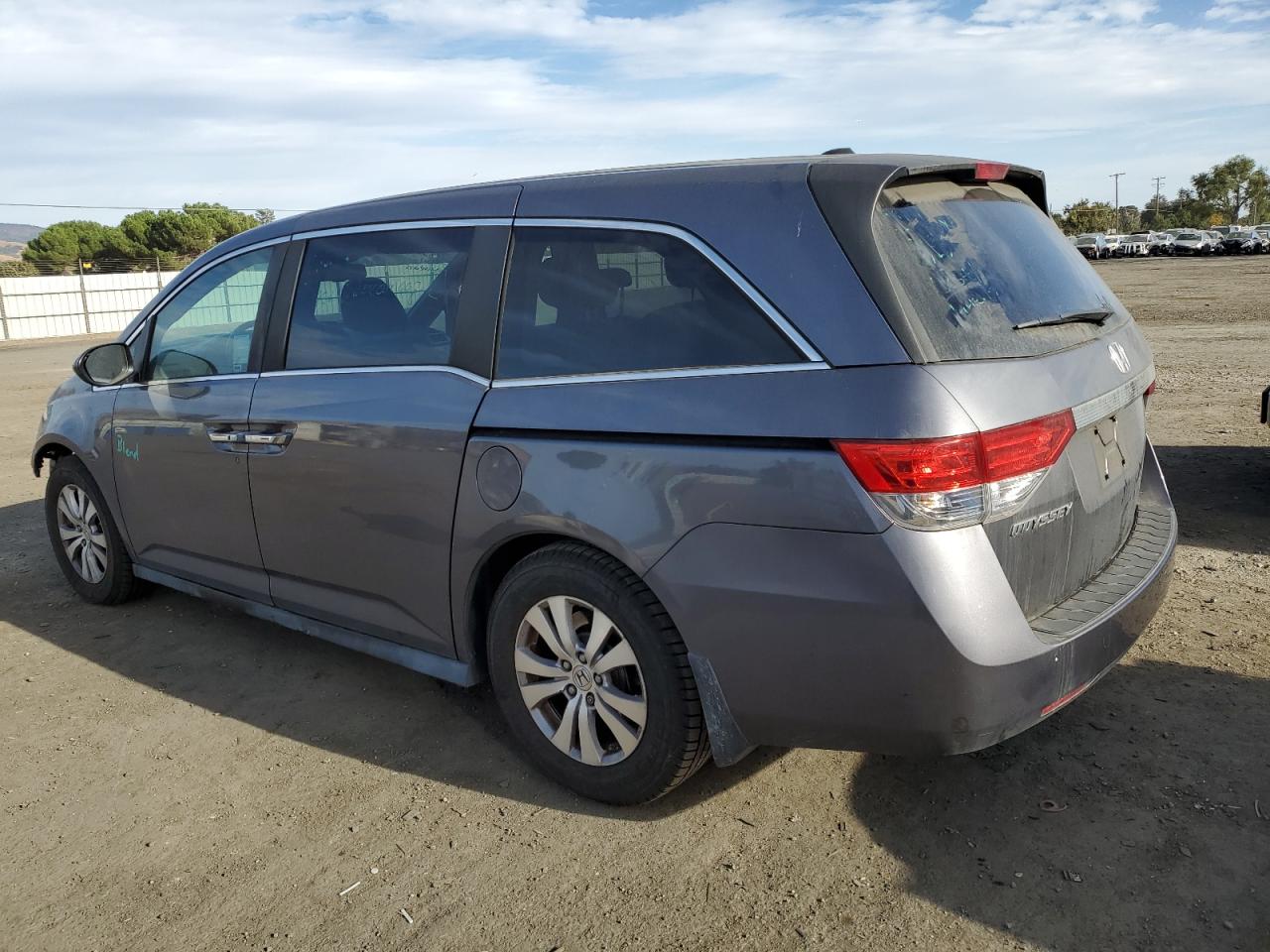 Obraz 2 z 2015 HONDA ODYSSEY EXL 2015 z VIN 5FNRL5H64FB081597