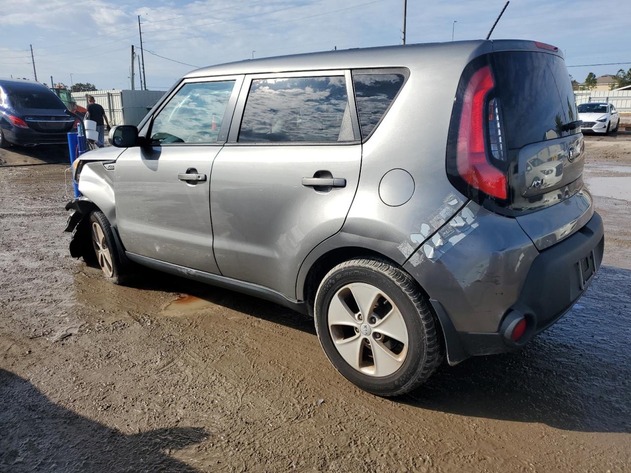 Obraz 2 z 2015 KIA SOUL  2015 z VIN KNDJN2A21F7211984
