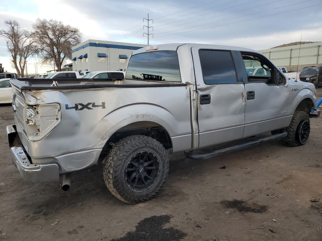Image 3 of 2014 FORD F150 SUPERCREW 2014 with VIN 1FTFW1ET8EKD69637