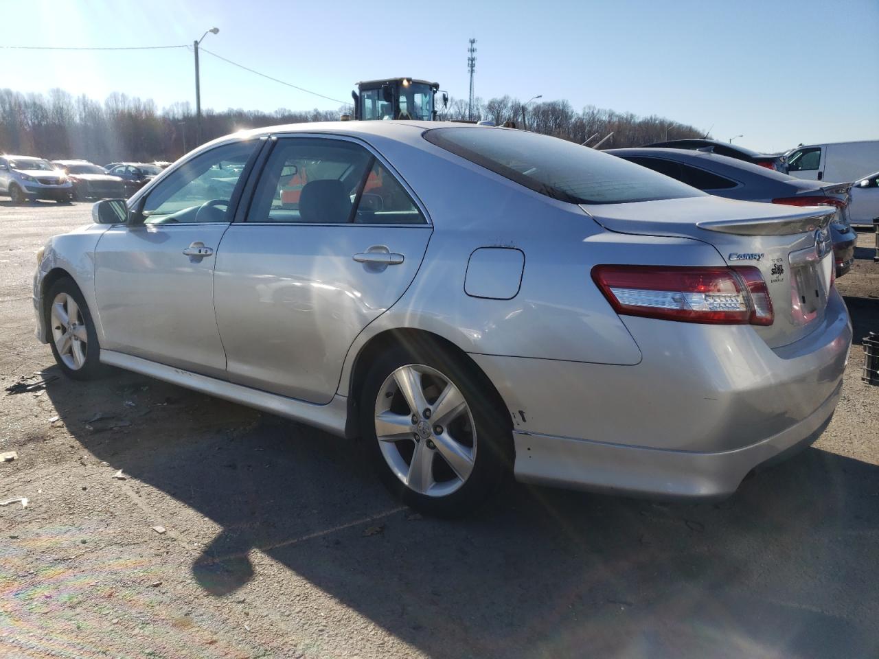 Image 2 of 2011 TOYOTA CAMRY BASE 2011 with VIN 4T1BF3EK8BU173274
