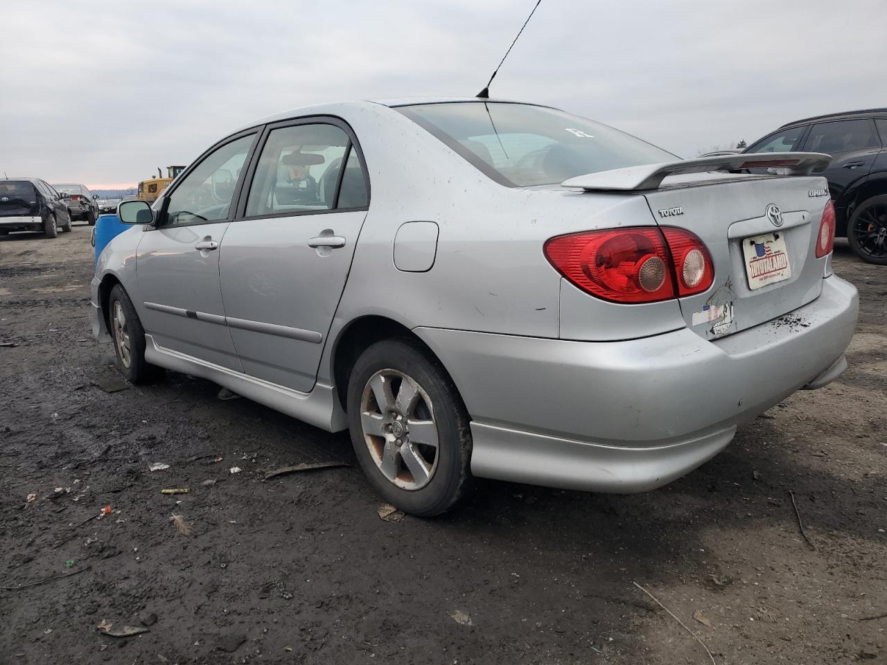 Image 2 of 2007 TOYOTA COROLLA CE 2007 with VIN 2T1BR32E97C773106