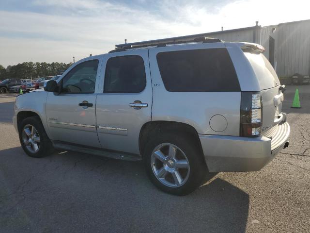 Изображение 2 2011 CHEVROLET TAHOE C1500 LTZ 2011 с VIN 1GNSCCE08BR367910