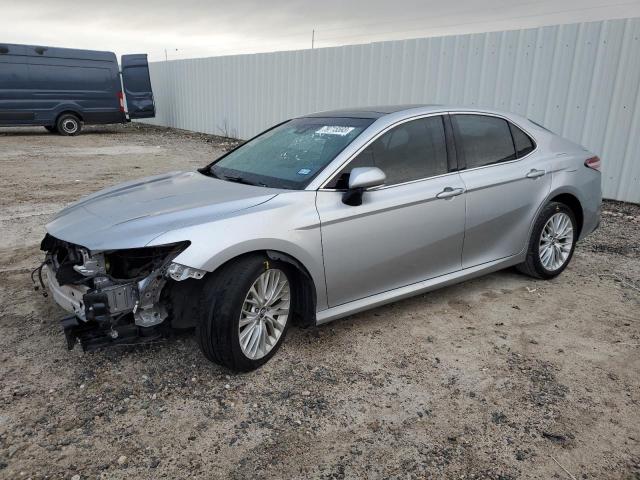 Obraz 1 z 2018 TOYOTA CAMRY L 2018 z VIN 4T1B11HK3JU052018