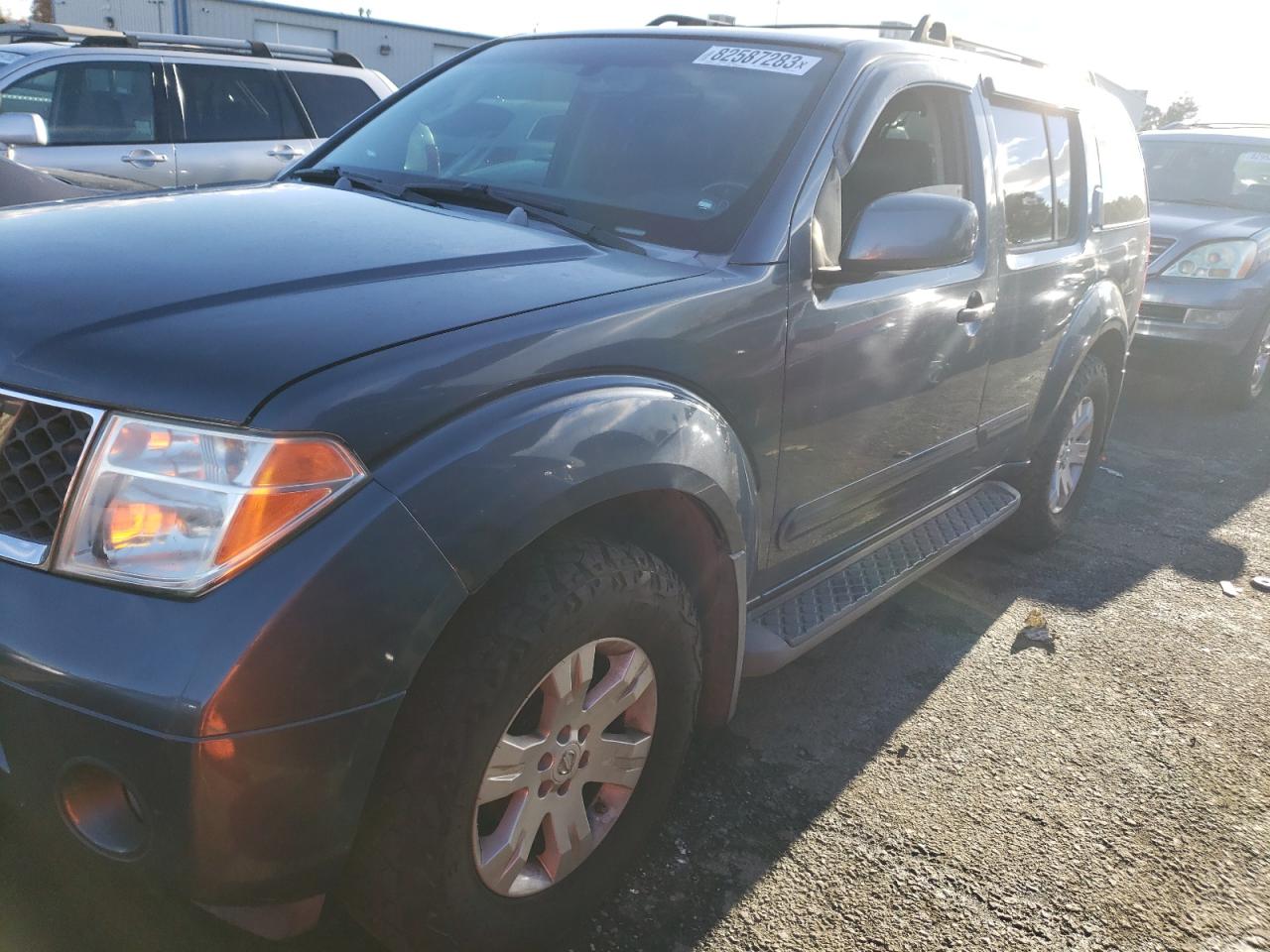 2005 NISSAN PATHFINDER LE 2005 image