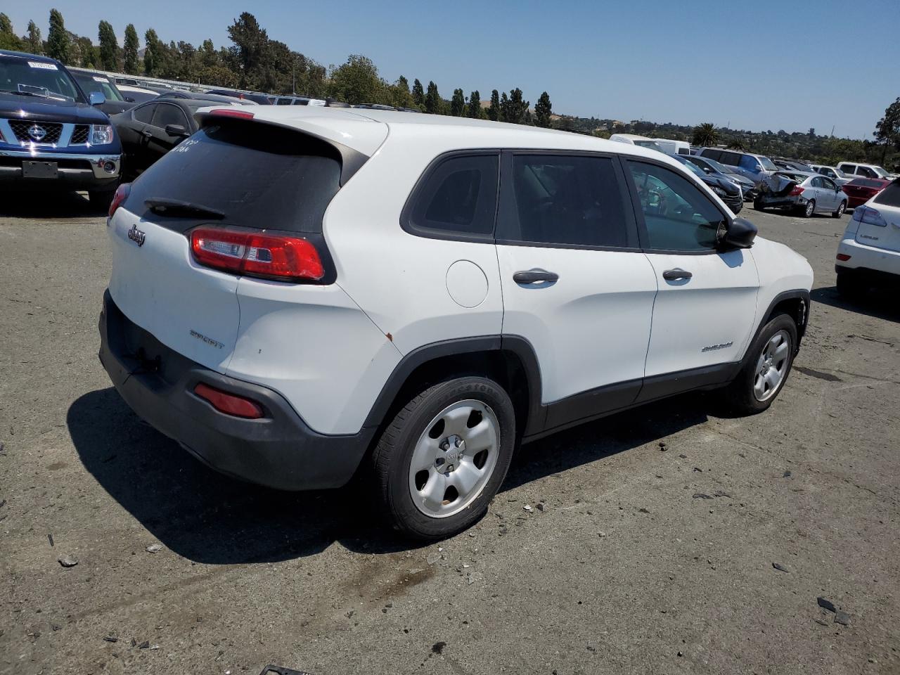 Image 3 of Jeep Cherokee Sport 2017 with VIN 1C4PJLAB1HW654902