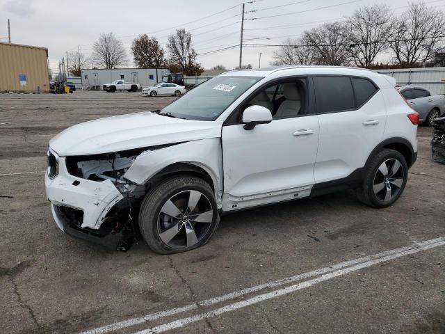 Image 1 of 2020 VOLVO XC40 T4 MOMENTUM 2020 with VIN YV4AC2HK6L2259014