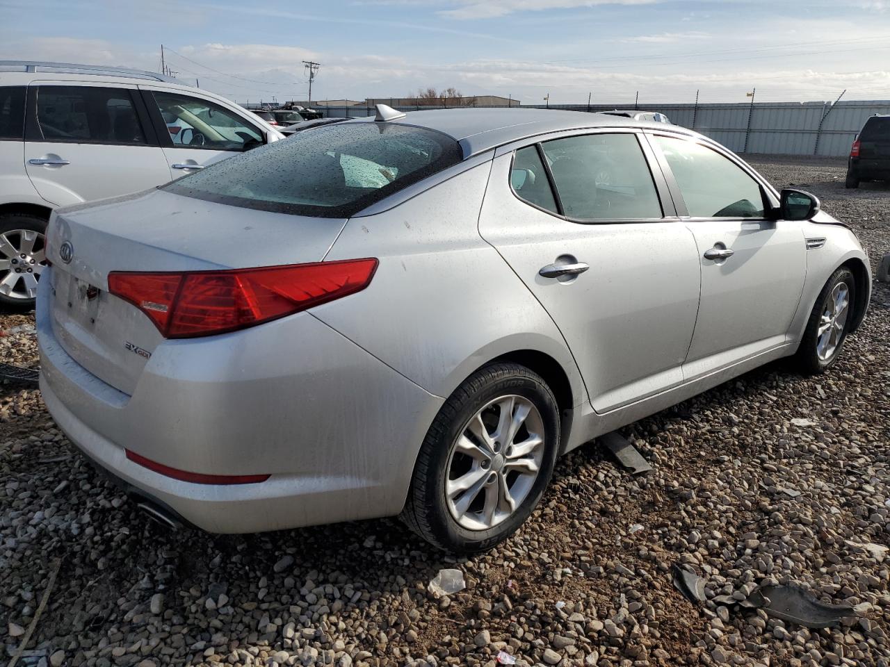 Image 3 of 2012 KIA OPTIMA EX 2012 with VIN 5XXGN4A72CG065566