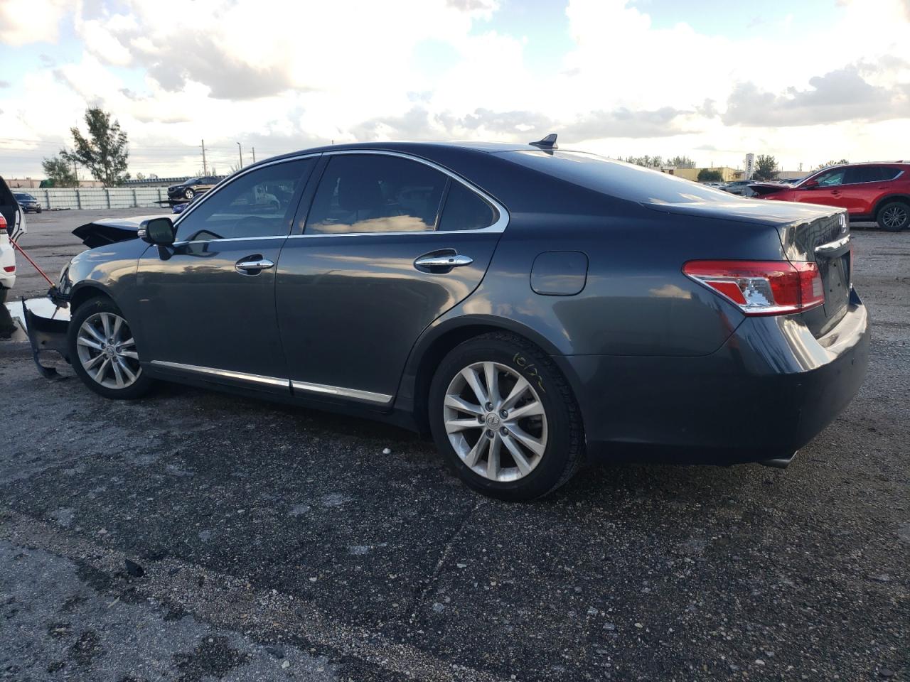Obraz 2 z 2011 LEXUS ES 350 2011 z VIN JTHBK1EG2B2465027