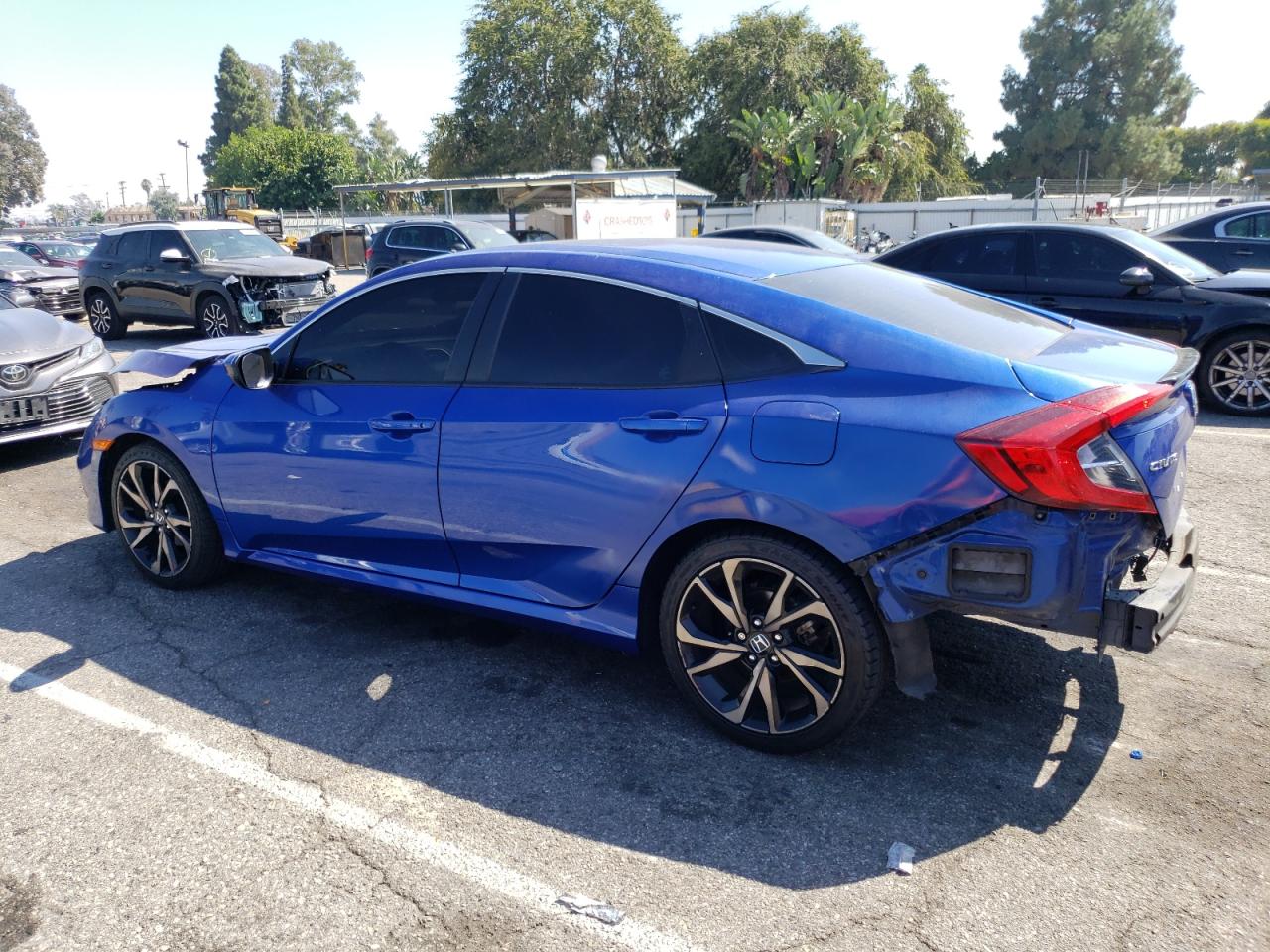 Изображение 2 2019 HONDA CIVIC SPORT 2019 с VIN 2HGFC2F86KH555027