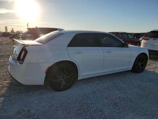 Изображение 3 2020 CHRYSLER 300 TOURING 2020 с VIN 2C3CCAAG3LH164417