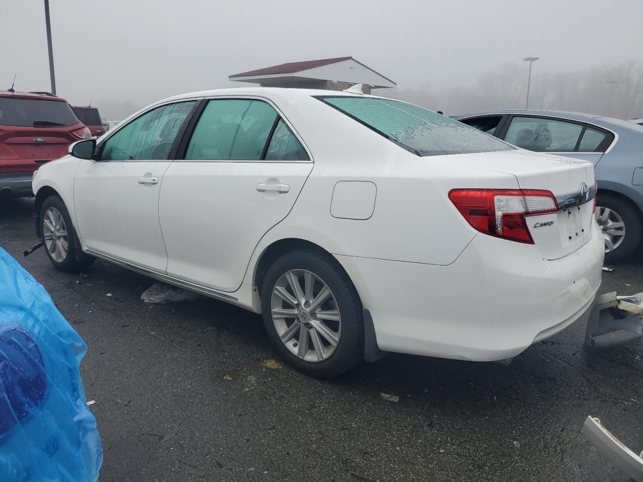 Image 2 of 2012 TOYOTA CAMRY SE 2012 with VIN 4T1BK1FK8CU513684