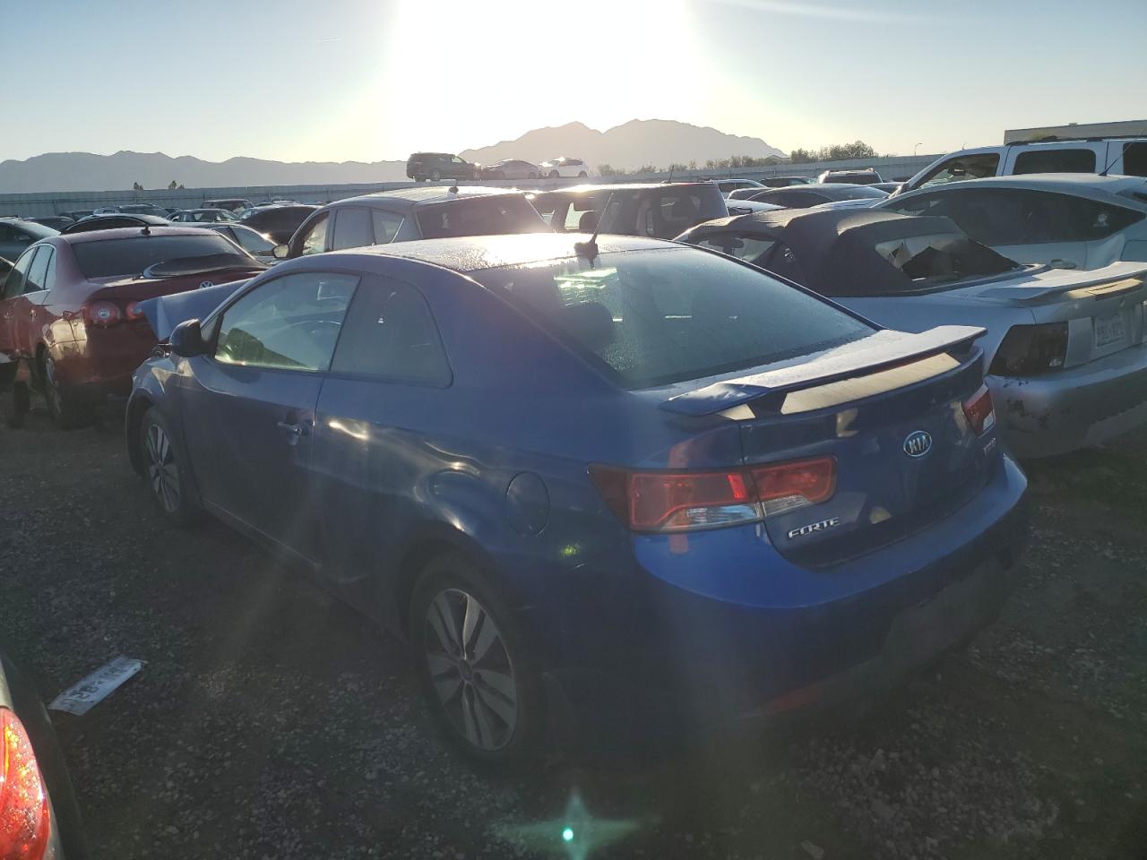 Image 2 of 2013 KIA FORTE EX 2013 with VIN KNAFU6A23D5697168