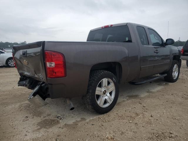 Image 3 of 2008 CHEVROLET SILVERADO C1500 2008 with VIN 2GCEC19J681301547