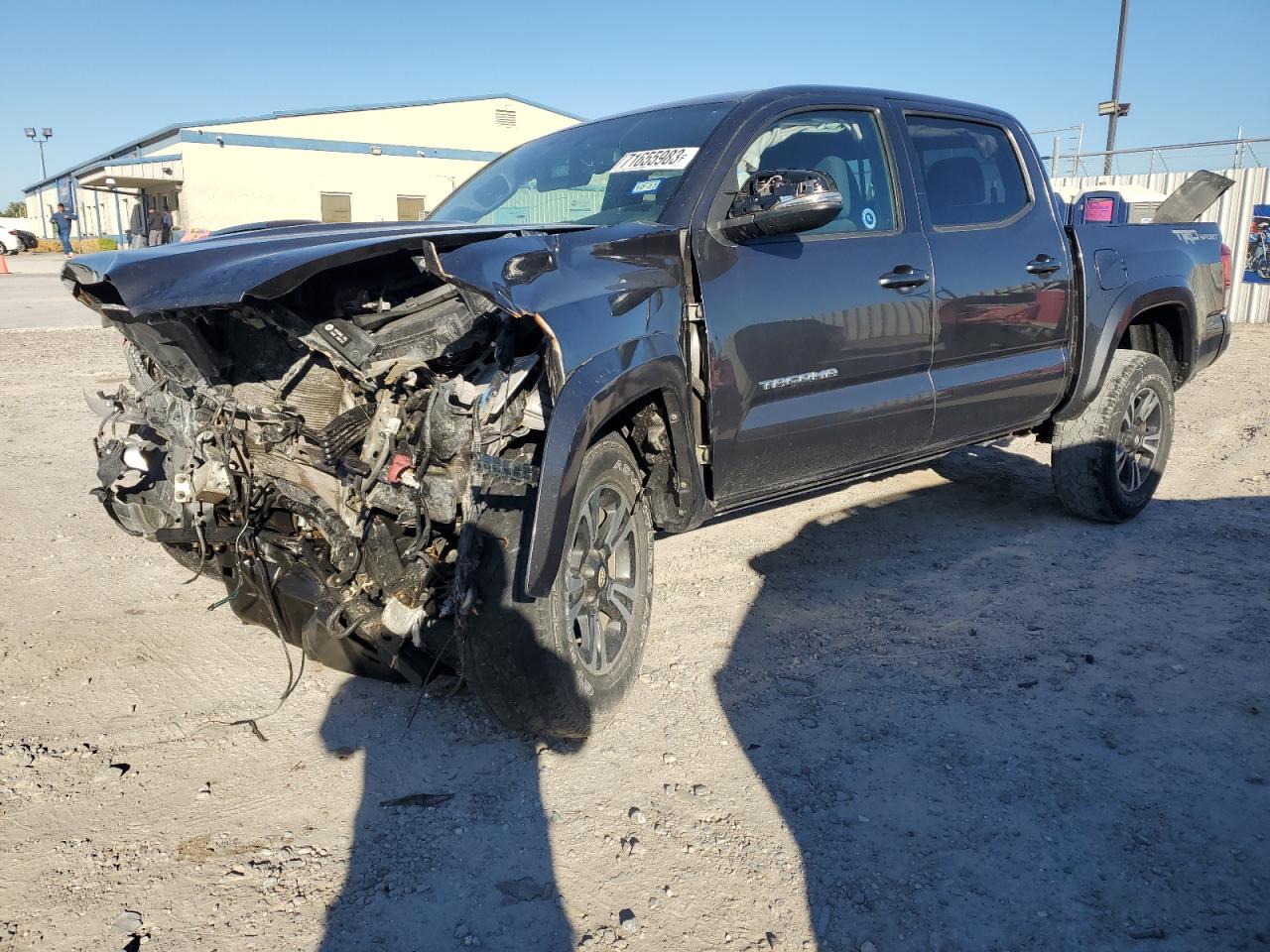 Image 1 of 2017 TOYOTA TACOMA DOUBLE CAB 2017 with VIN 5TFAZ5CN8HX045530