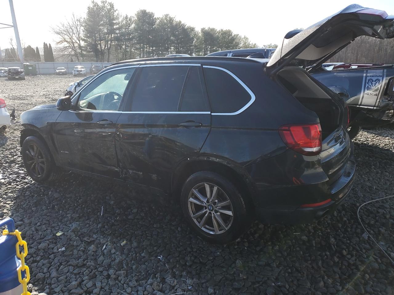 Obraz 2 z 2015 BMW X5 XDRIVE35I 2015 z VIN 5UXKR0C58F0K57808