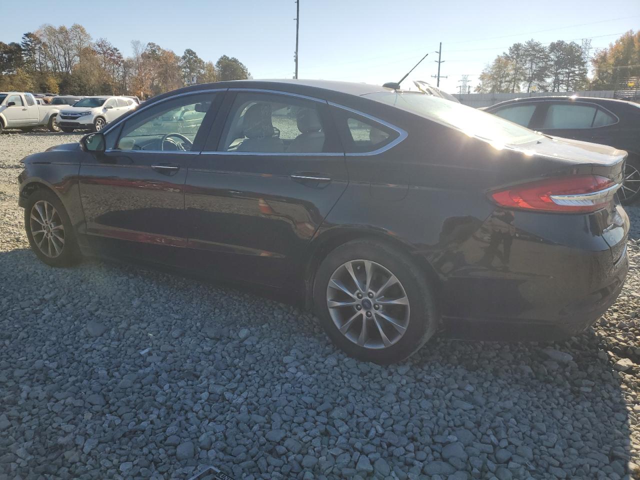 Image 2 of 2017 FORD FUSION SE 2017 with VIN 3FA6P0HD1HR311435