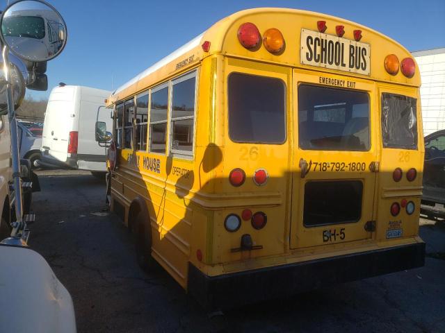 Image 2 of 2004 CHEVROLET EXPRESS G3500  2004 with VIN 1GBJG31U041244142