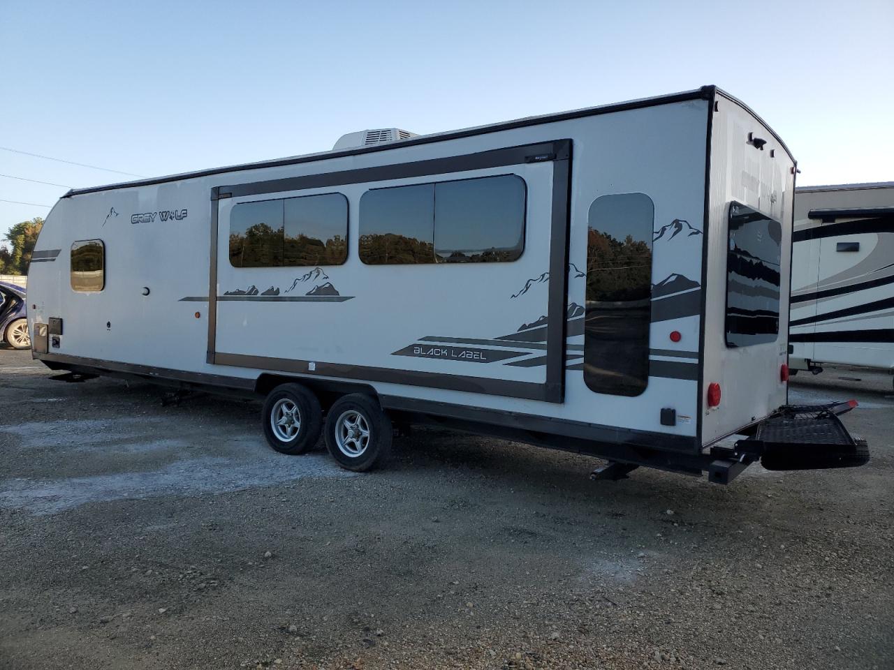 Изображение 3 2021 CHER CAMPER 2021 с VIN 4X4TCKB28MK068565