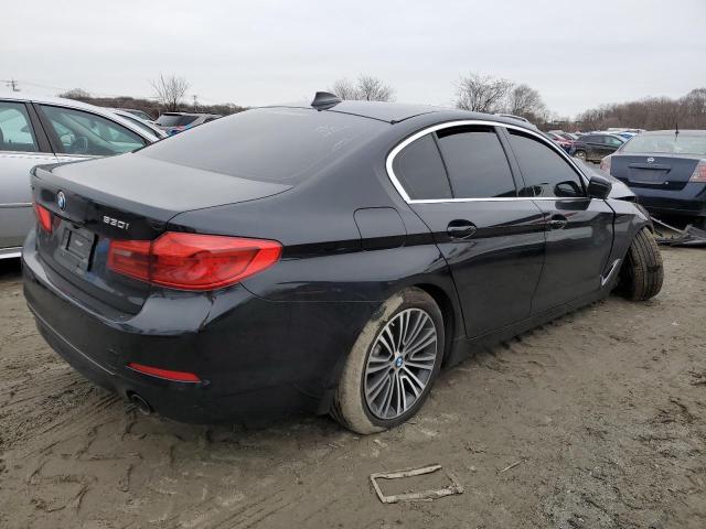 Image 3 of 2019 BMW 530 XI 2019 with VIN WBAJA7C51KWW04042