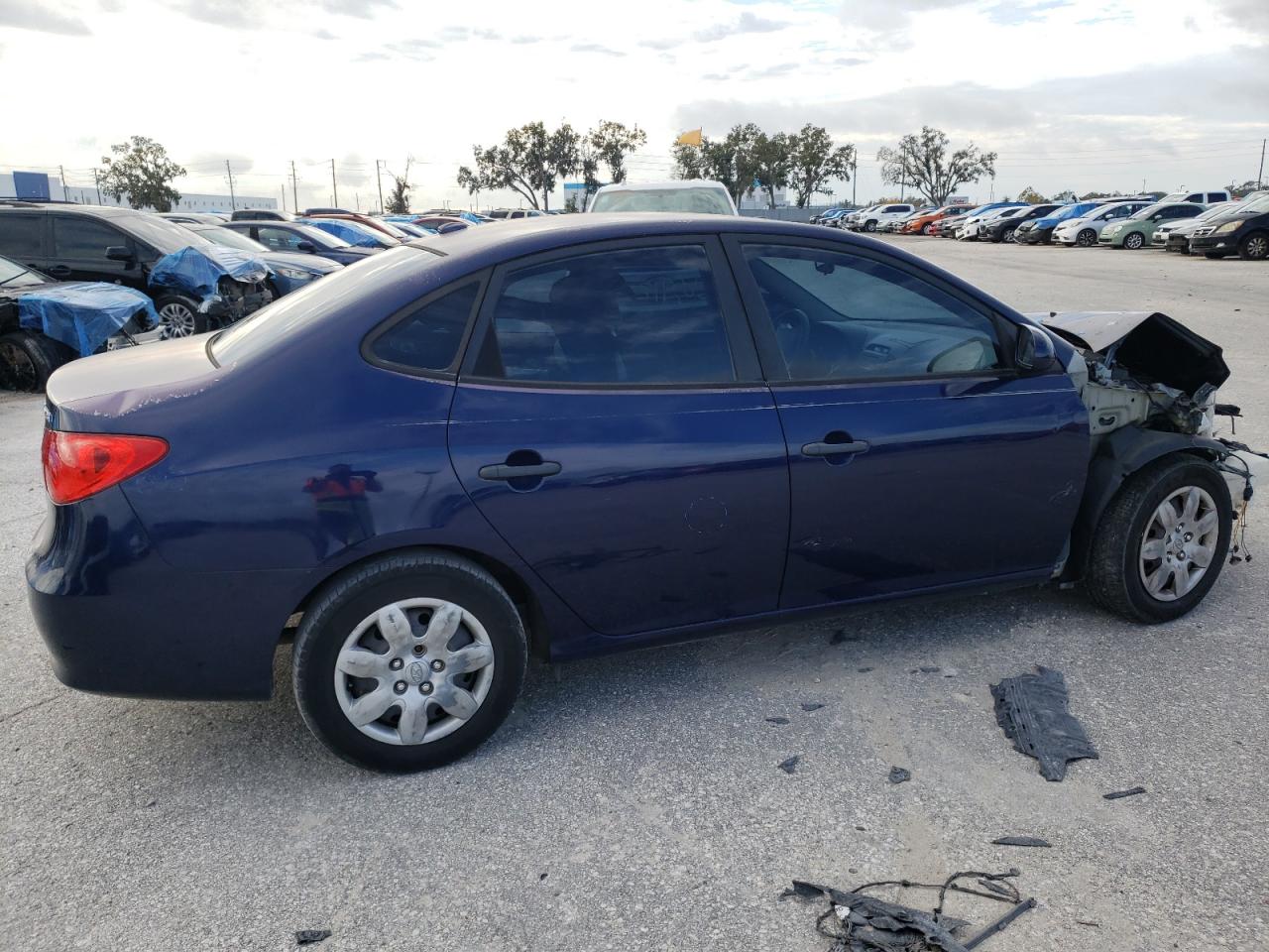 Image 3 of 2008 HYUNDAI ELANTRA GLS 2008 with VIN KMHDU46D68U515379