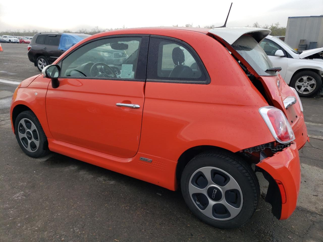 Image 2 of 2019 FIAT 500 ELECTRIC 2019 with VIN 3C3CFFGE2KT773479