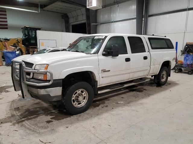 Obraz 1 z 2004 CHEVROLET SILVERADO K2500 HEAVY DUTY 2004 z VIN 1GCHK23224F238764