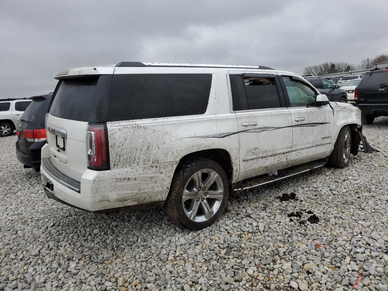 Изображение 3 2018 GMC YUKON XL DENALI 2018 с VIN 1GKS2HKJ6JR118885