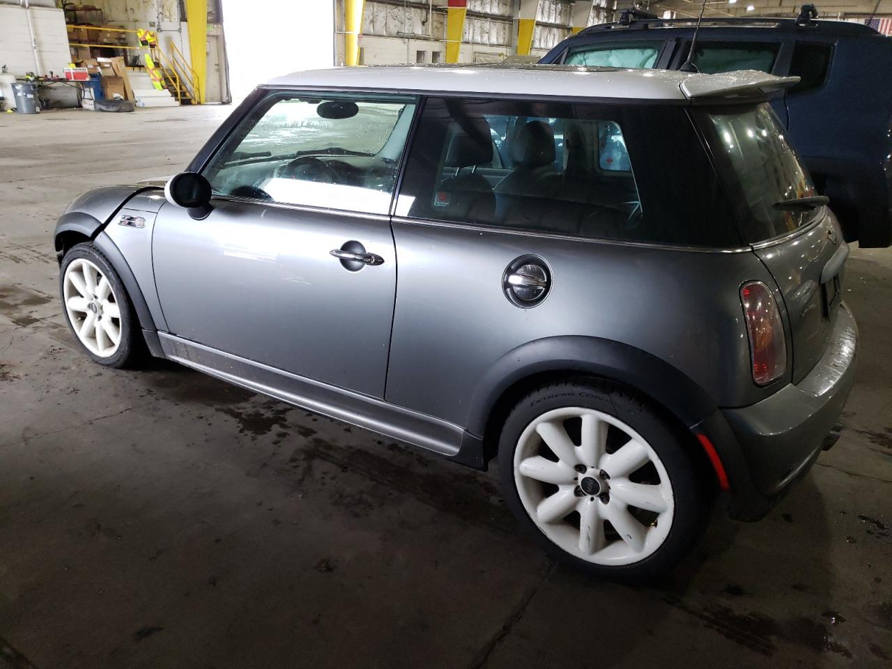 Obraz 2 z 2003 MINI COOPER S 2003 z VIN WMWRE33483TD65831