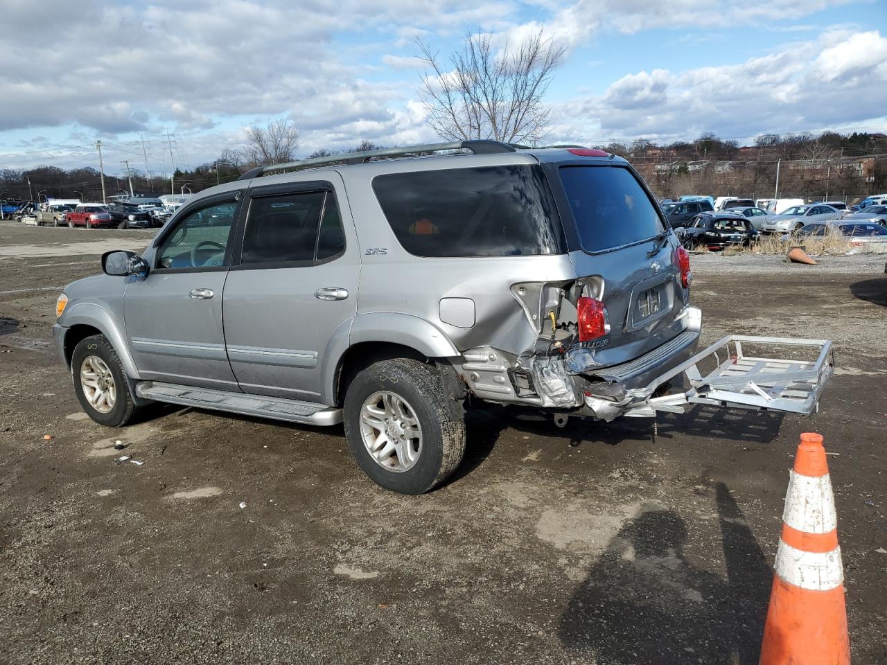 Изображение 2 2005 TOYOTA SEQUOIA SR5 2005 с VIN 5TDBT44A45S236410