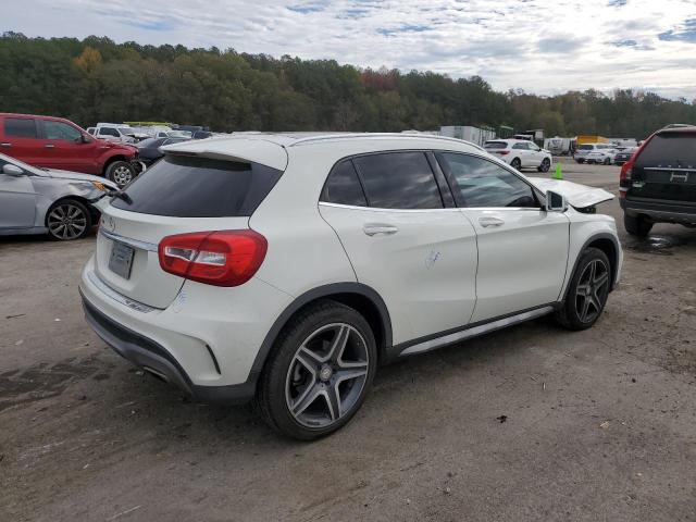 Image 3 of 2016 MERCEDES-BENZ GLA 250 2016 with VIN WDCTG4EB4GJ203711