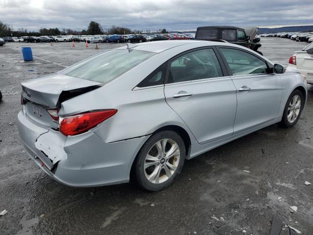 Image 3 of 2013 HYUNDAI SONATA SE 2013 with VIN 5NPEC4AC5DH647418