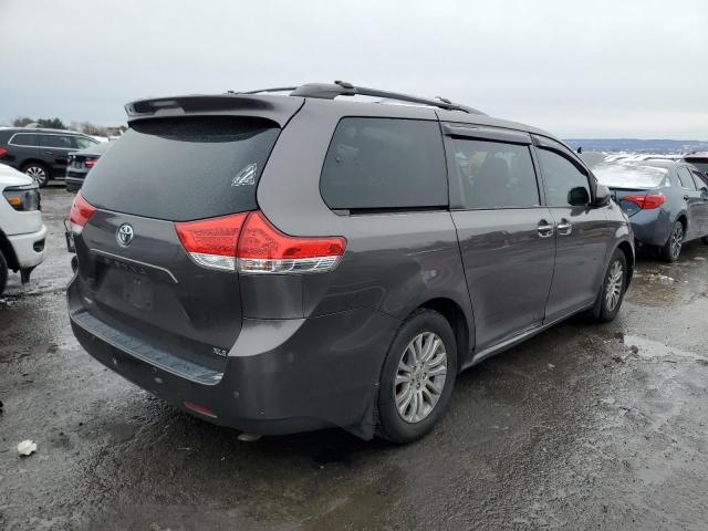 Изображение 3 2012 TOYOTA SIENNA XLE 2012 с VIN 5TDYK3DC6CS235202