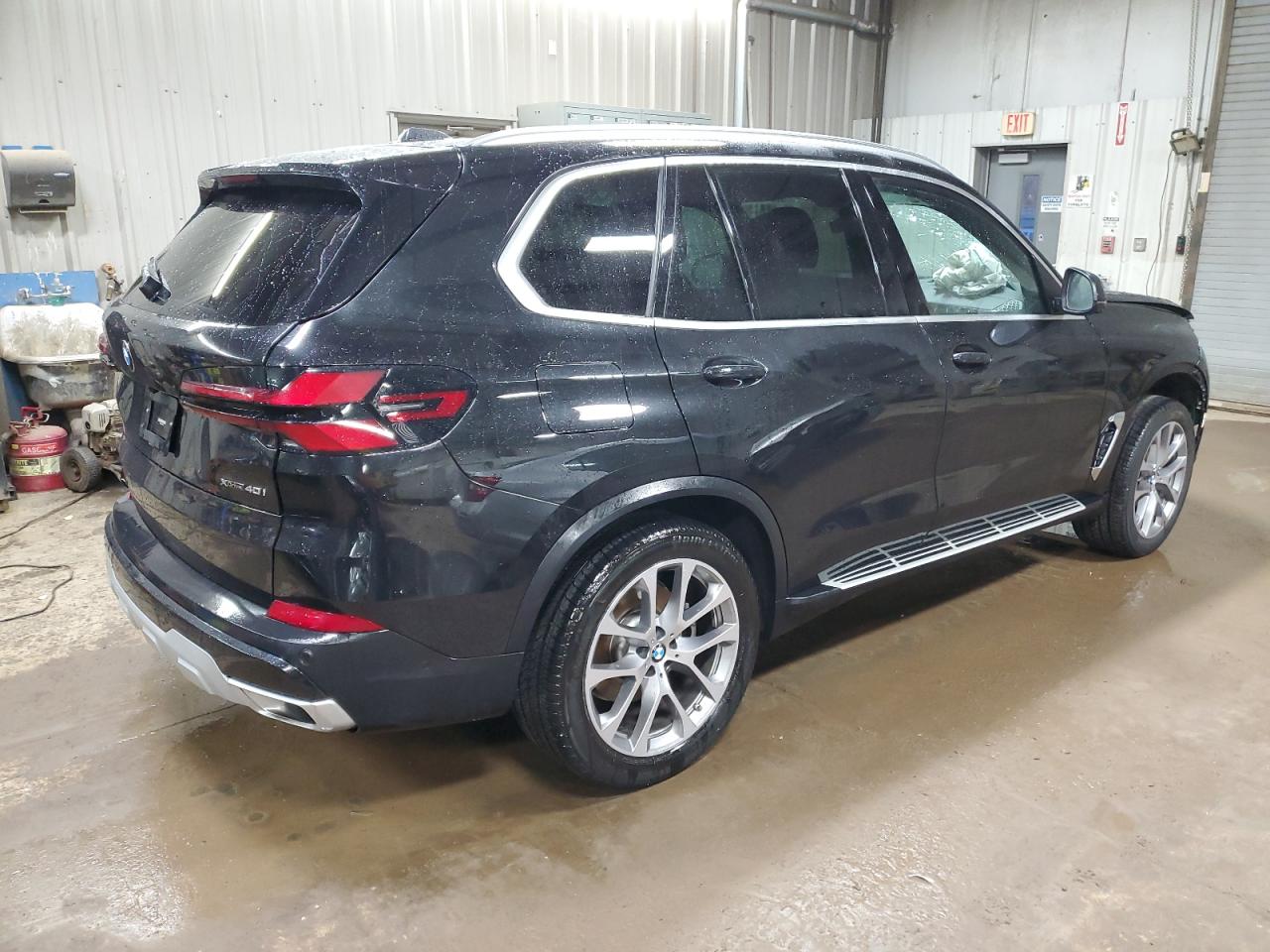 Image 3 of 2024 BMW X5 XDRIVE40I 2024 with VIN 5UX23EU05R9S87608