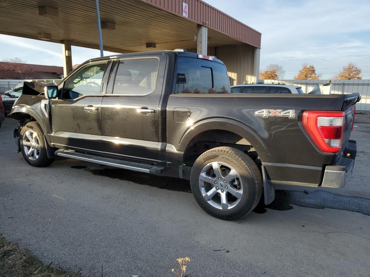 Изображение 2 2022 FORD F150 SUPERCREW 2022 с VIN 1FTFW1E52NKE46553