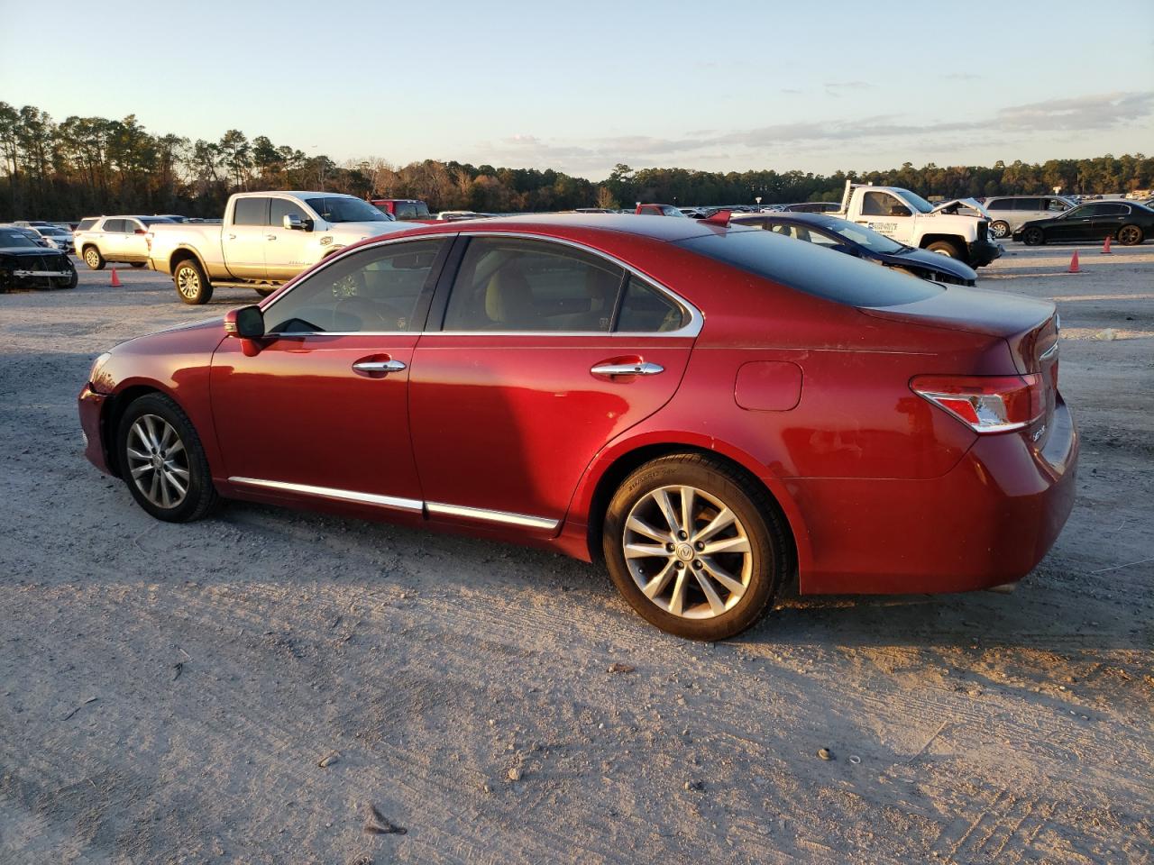 Obraz 2 z 2010 LEXUS ES 350 2010 z VIN JTHBK1EG1A2358520