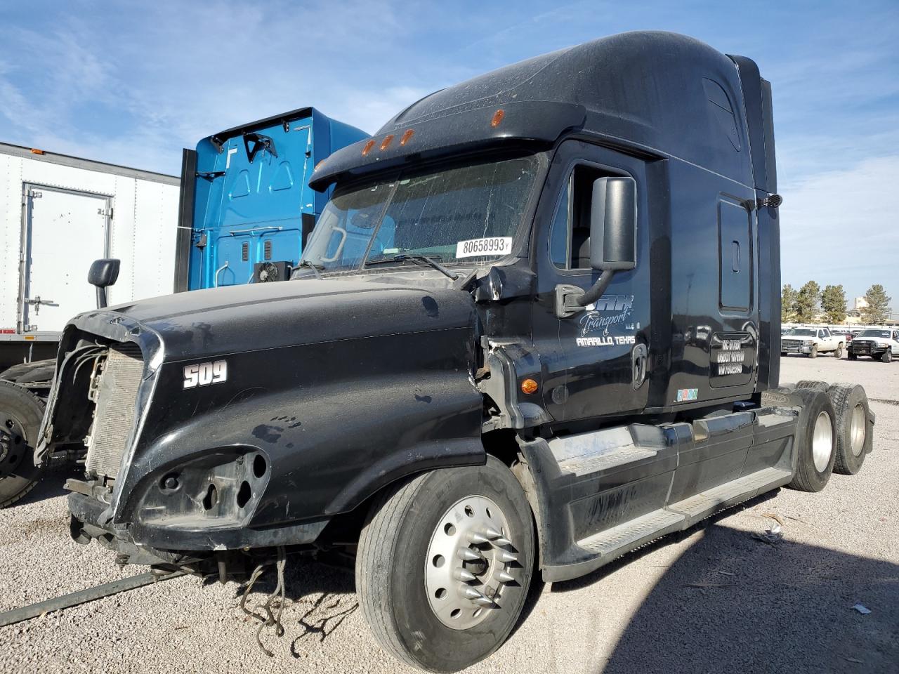 Image 2 of 2015 FREIGHTLINER CASCADIA 125  2015 with VIN 3AKJGLD63FSGE5048