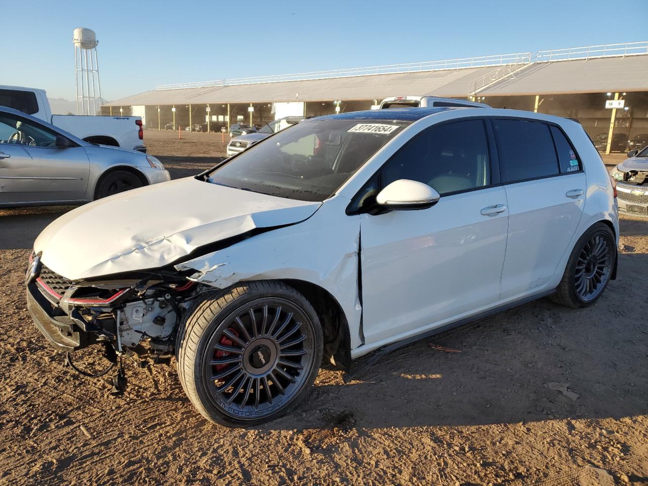 Image 1 of 2020 VOLKSWAGEN GTI S 2020 with VIN 3VW5T7AU9LM011701