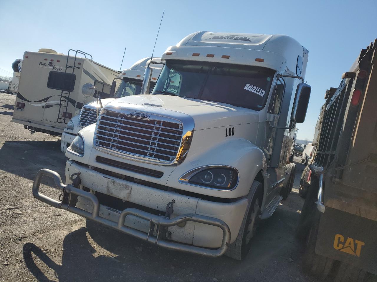Obraz 2 z 2009 FREIGHTLINER CONVENTIONAL COLUMBIA 2009 z VIN 1FUJA6AV79DAB4053