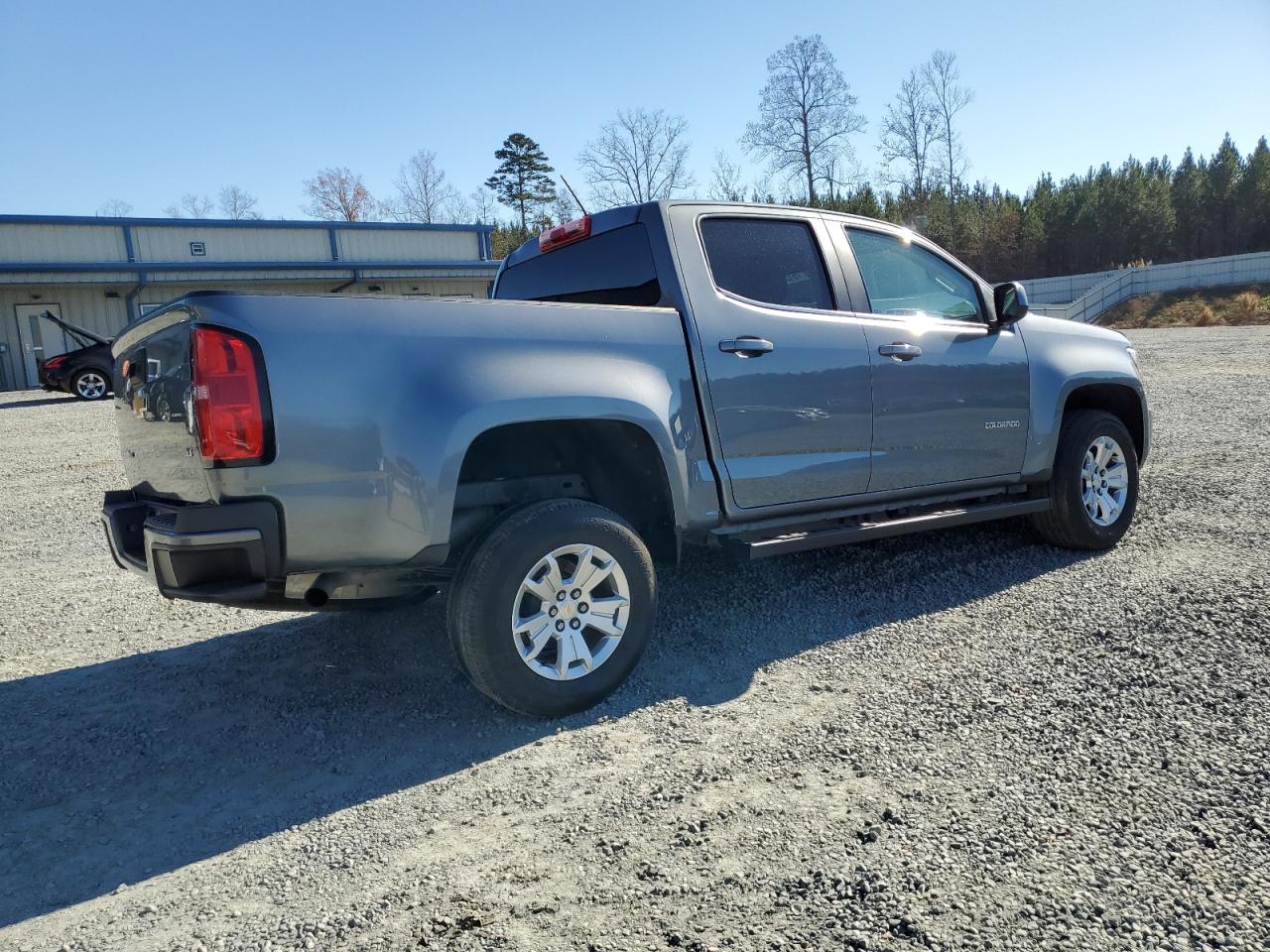 Image 3 of 2020 CHEVROLET COLORADO LT 2020 with VIN 1GCGSCEN1L1119477