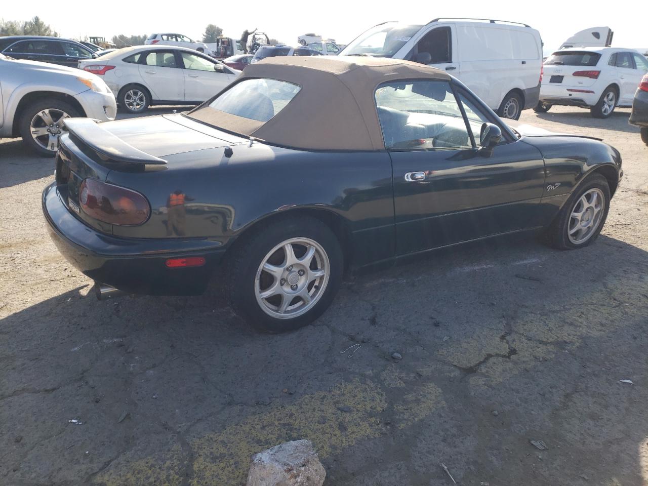 Image 3 of 1997 MAZDA MX-5 MIATA  1997 with VIN JM1NA3534V0729536