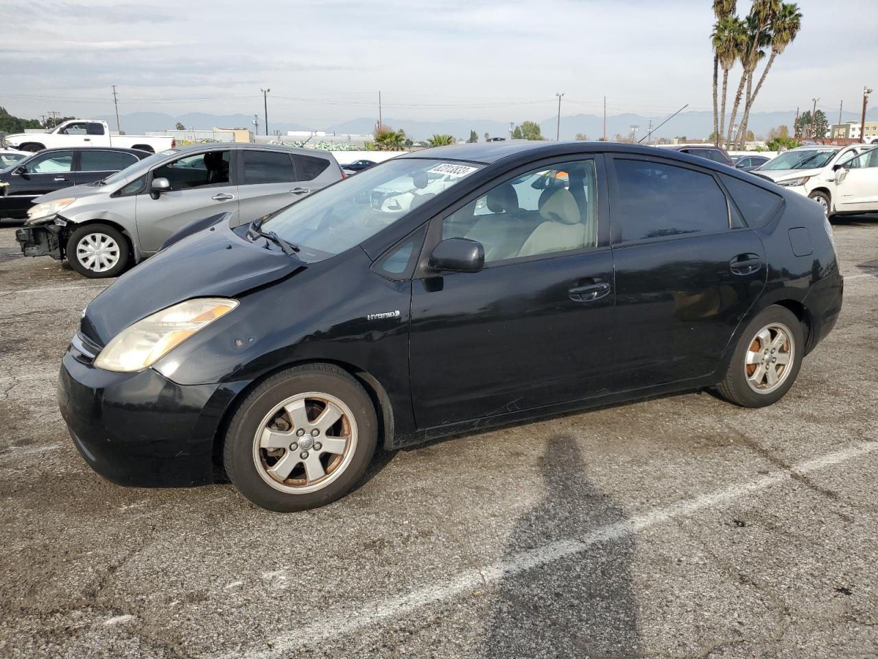 Image 1 of 2004 TOYOTA PRIUS  2004 with VIN JTDKB20U040028453