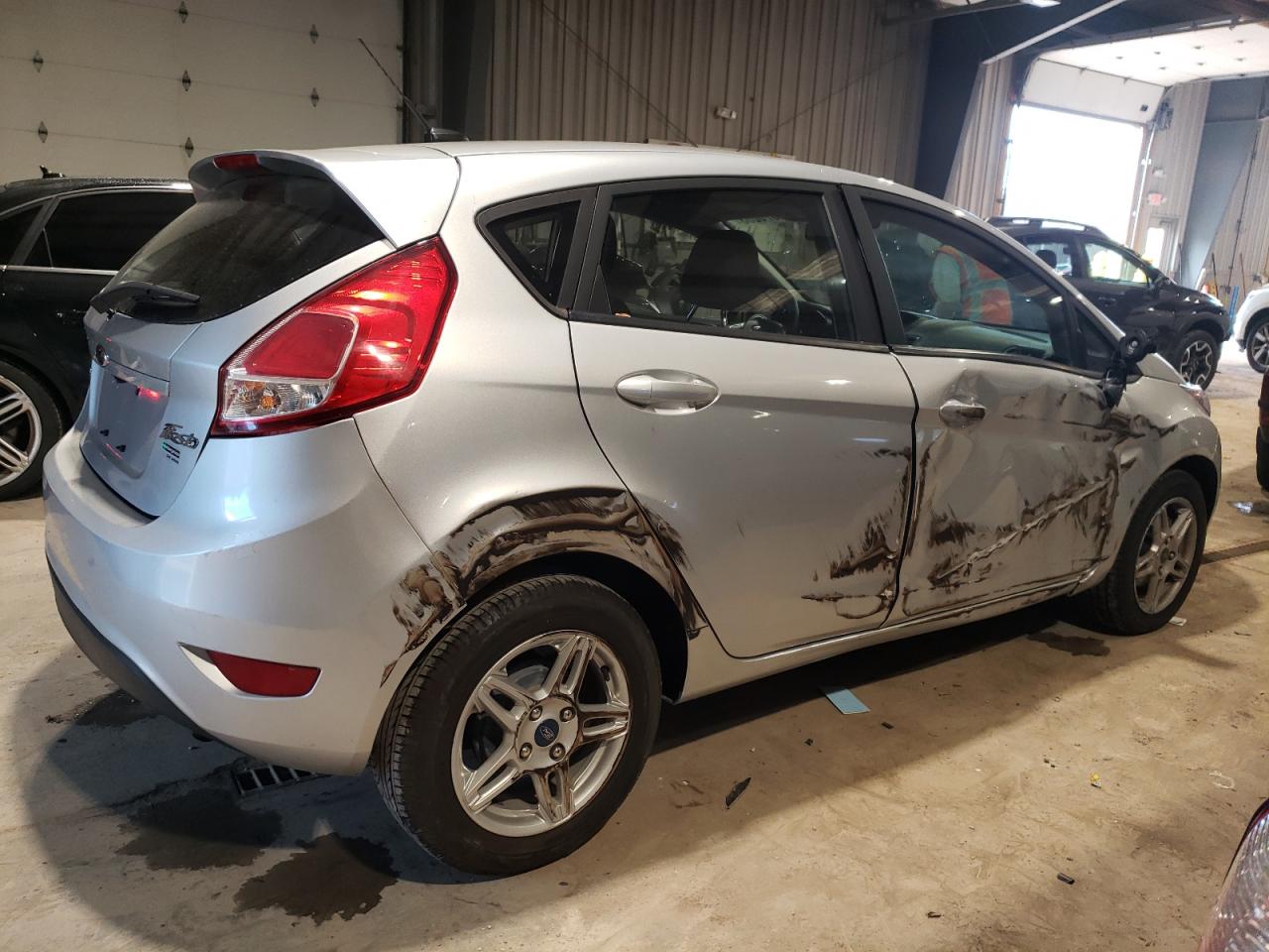 Obraz 3 z 2019 FORD FIESTA SE 2019 z VIN 3FADP4EJ3KM108138