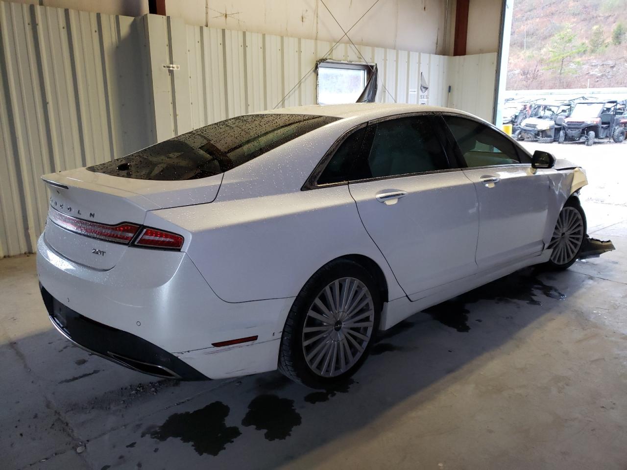 Image 3 of 2017 LINCOLN MKZ RESERVE 2017 with VIN 3LN6L5E90HR638052