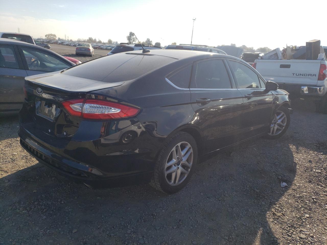 Obraz 3 z 2015 FORD FUSION SE 2015 z VIN 3FA6P0H74FR296923