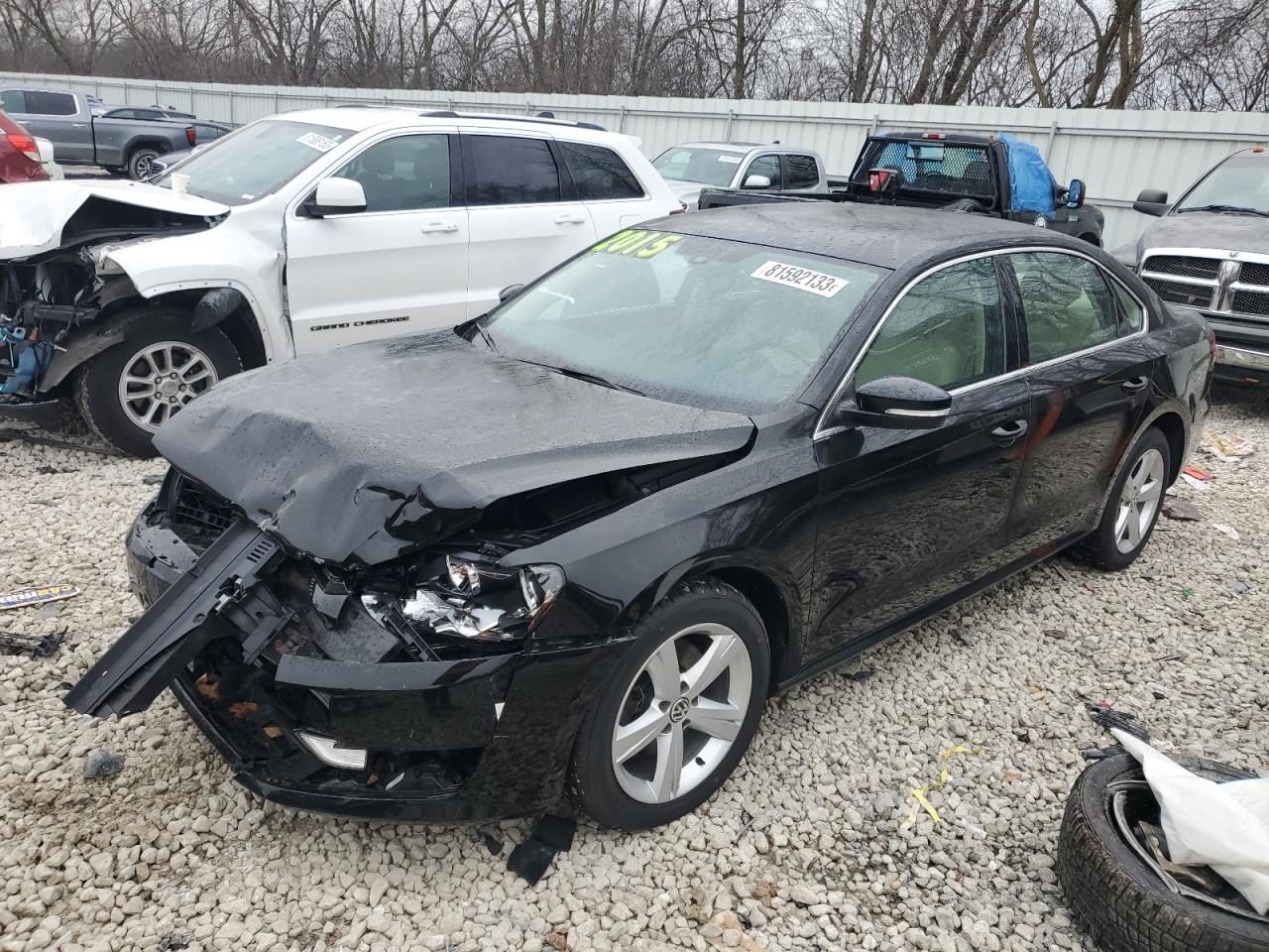 Изображение 2015 VOLKSWAGEN PASSAT S 2015